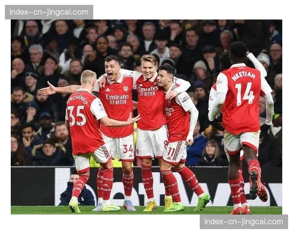 从保级到争四：库尼亚的曼联救赎之路